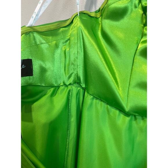 Camille La Vie Green Strapless Prom Gown Beaded Formal Dress Sz 4 - Picture 10 of 11